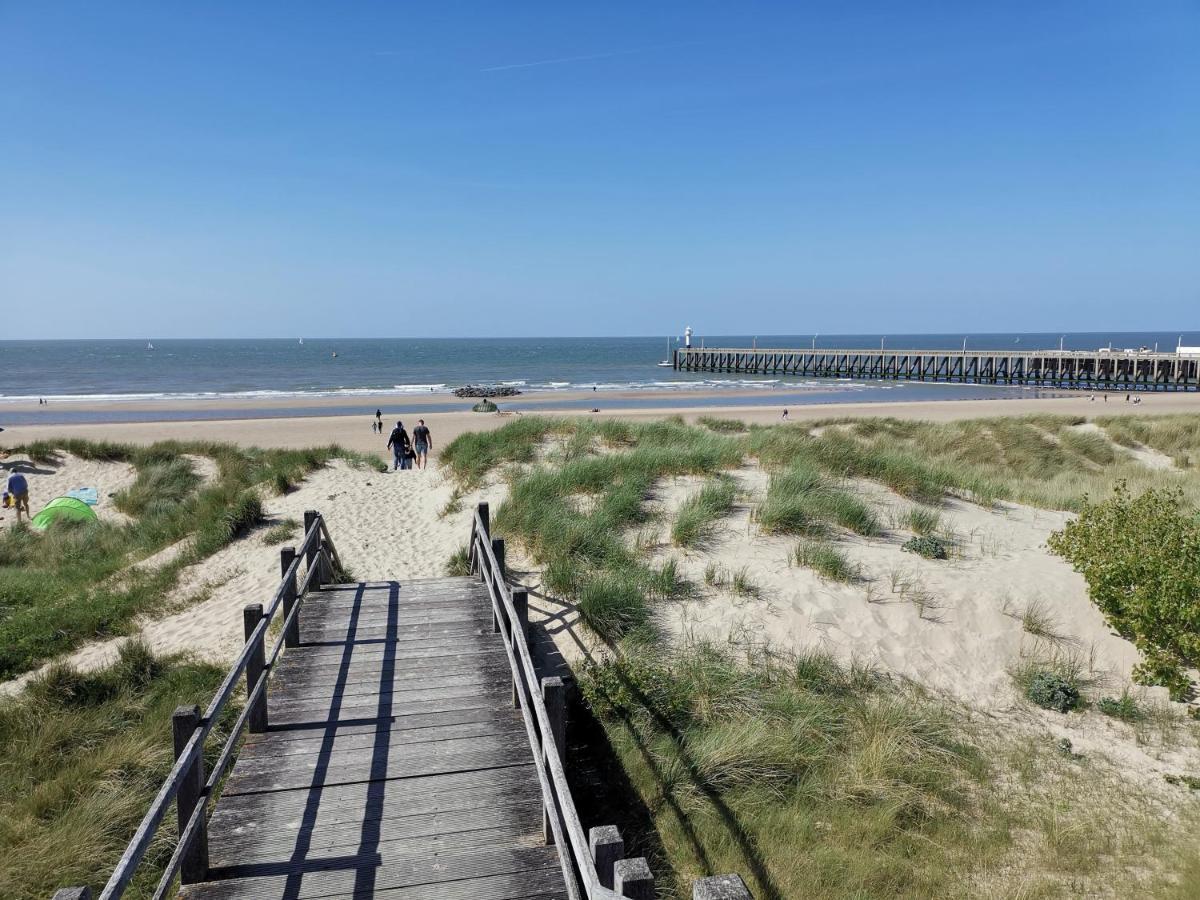 Griad In De Duinen De Haan Luaran gambar